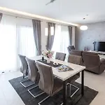 Lemon Tree Villa